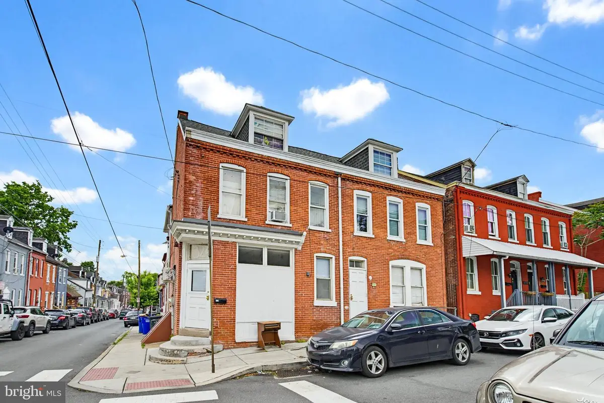 324-326 S Christian St, Lancaster, PA 17602 - #1