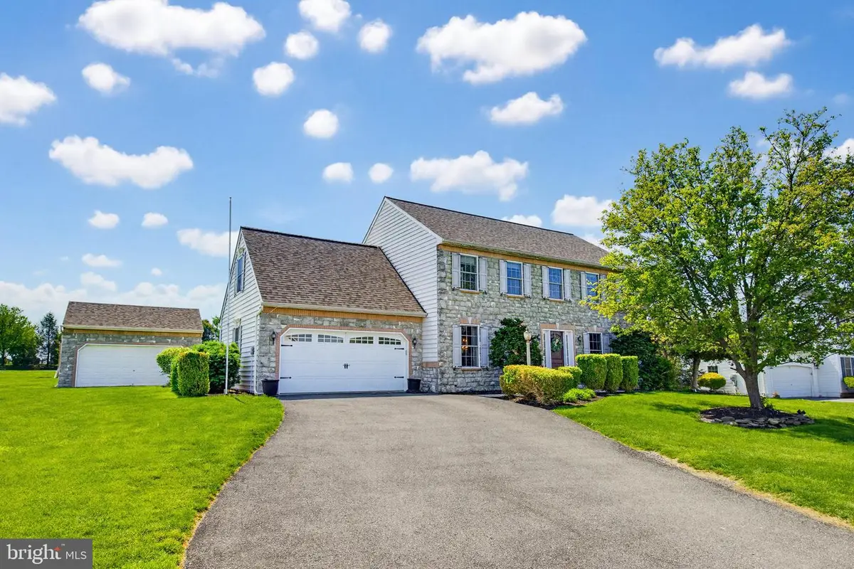 40 Jewel Dr, Mount Joy, PA 17552 - #1
