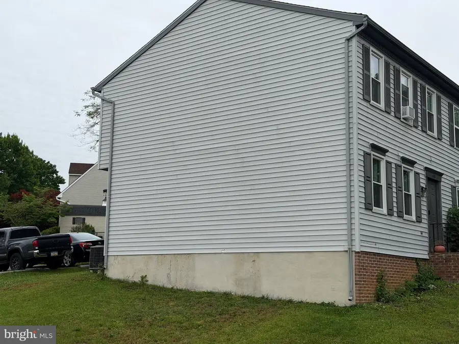 698 Topaz Dr, Lancaster, PA 17603 - #2