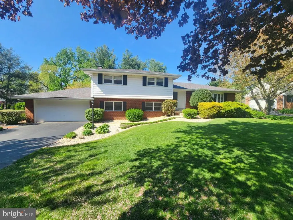 85 Country Ln, Landisville, PA 17538 - #1