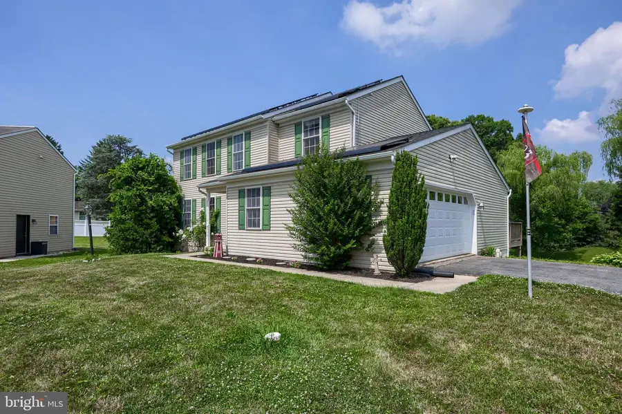 4098 Willow Ln, Columbia, PA 17512 - #3