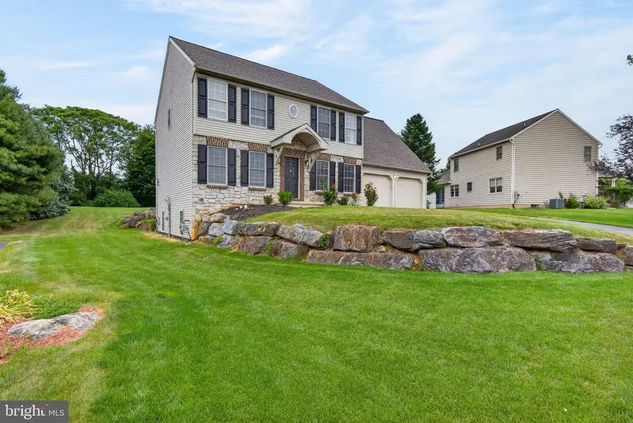 7 Marquis Ct, Lititz, PA 17543 - #3