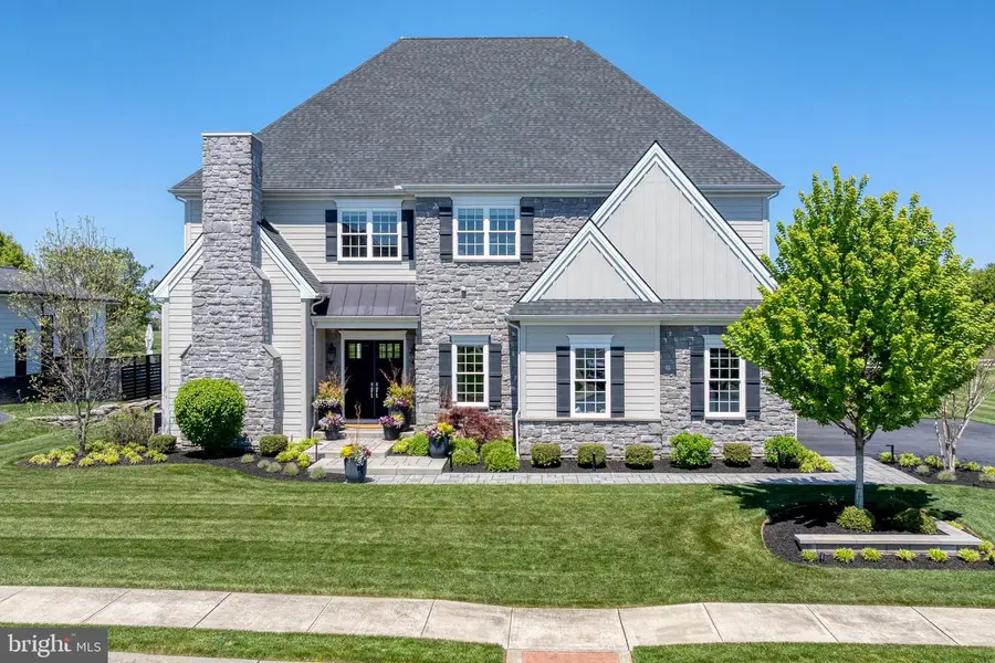 685 Fleetwood Dr, Lititz, PA 17543 - #2