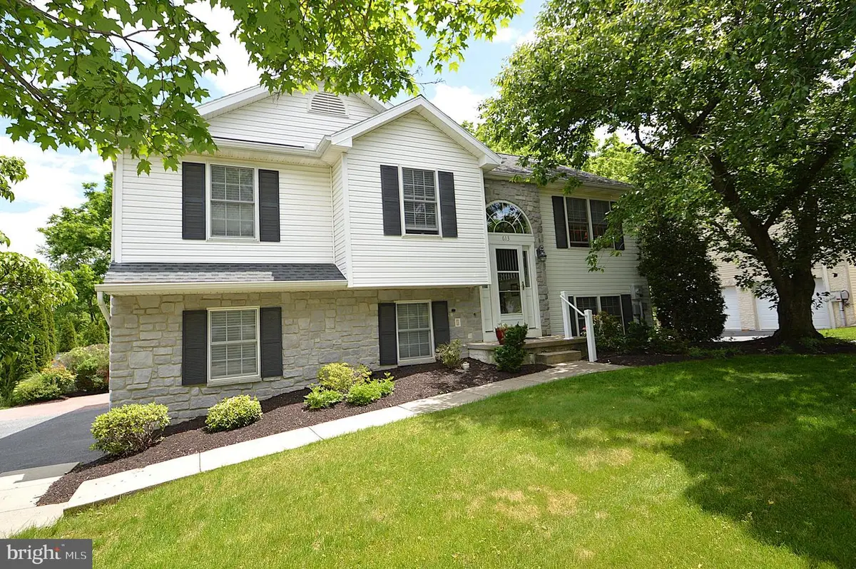 613 Mallard Dr, Manheim, PA 17545 - #1