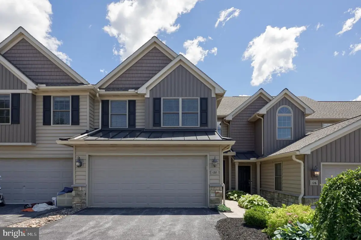 128 Fieldcrest Ln, Ephrata, PA 17522 - #1