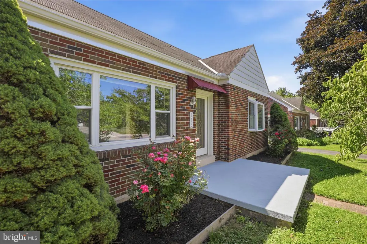113 Penn Ave, Ephrata, PA 17522 - #1