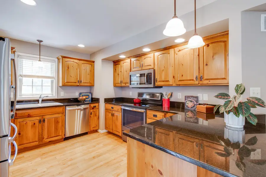 1016 Cambridge Dr, Manheim, PA 17545 - #3
