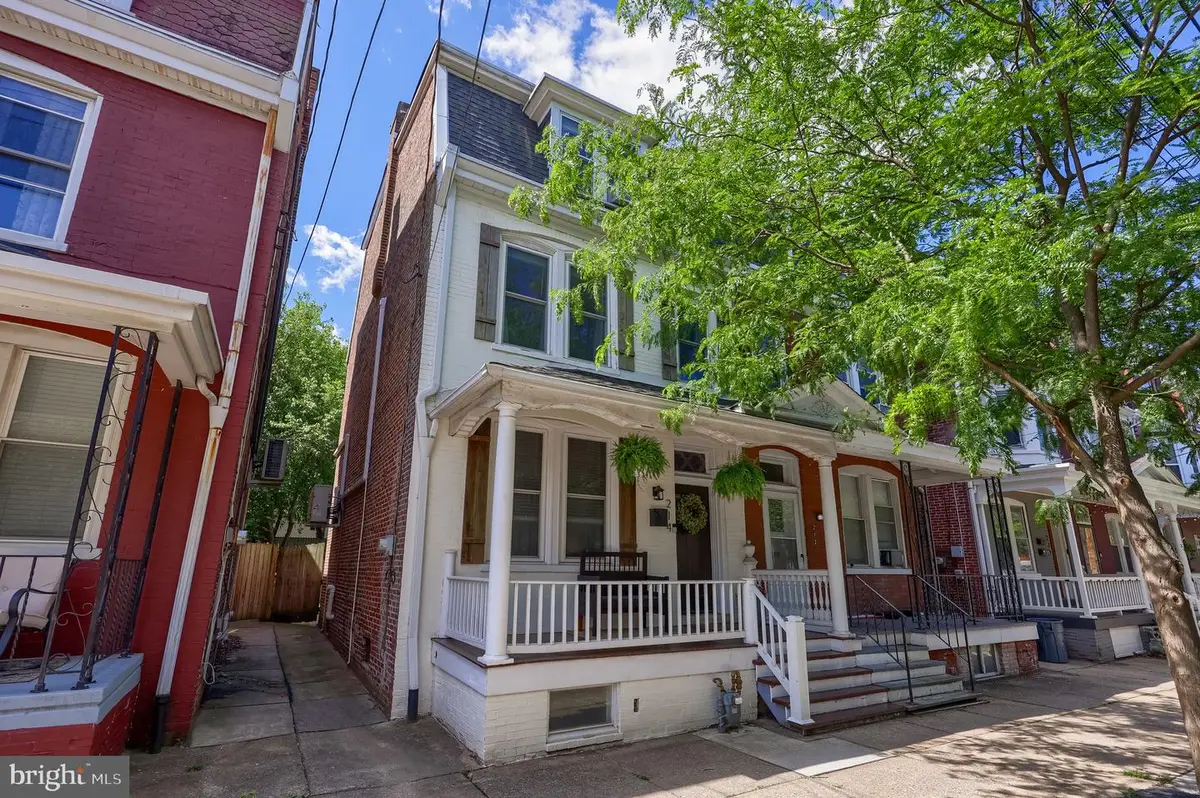 214 E New St, Lancaster, PA 17602 - #1