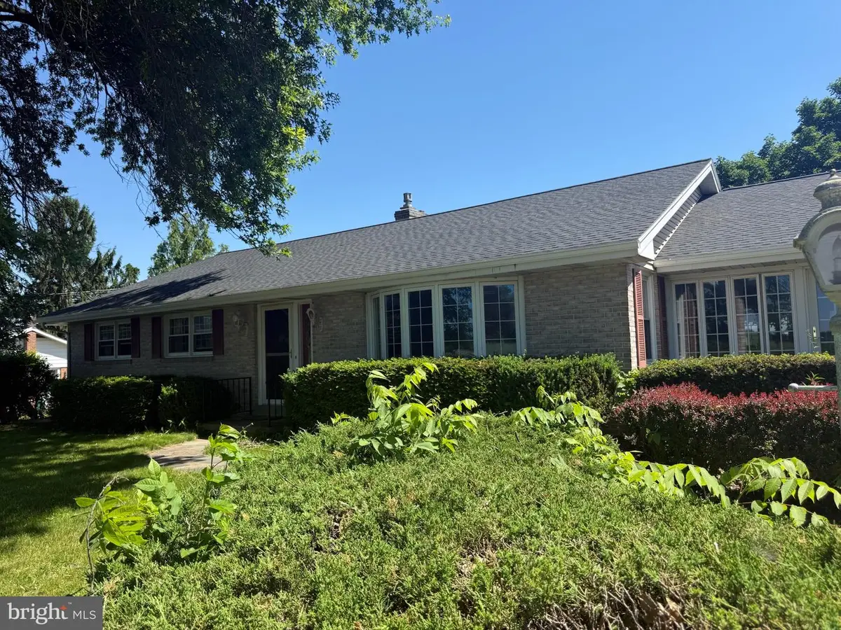 29 Oberholtzer Rd, Elizabethtown, PA 17022 - #1
