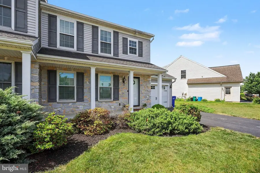 4281 Green Park Dr, Mount Joy, PA 17552 - #3