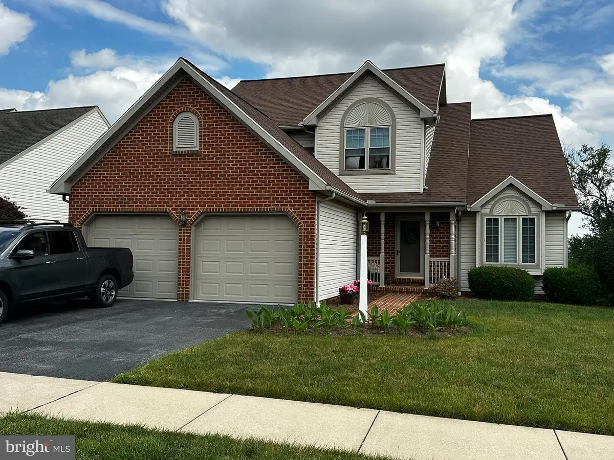 1010 Hillside Ave, Elizabethtown, PA 17022 - #1