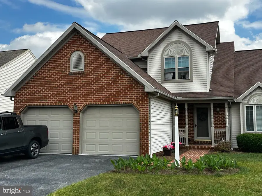 1010 Hillside Ave, Elizabethtown, PA 17022 - #3