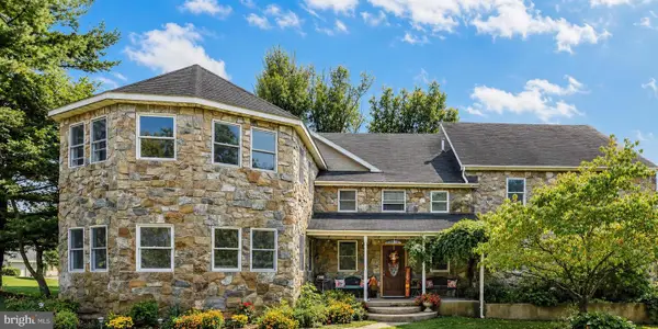 742 Power Rd, MANHEIM, PA 17545