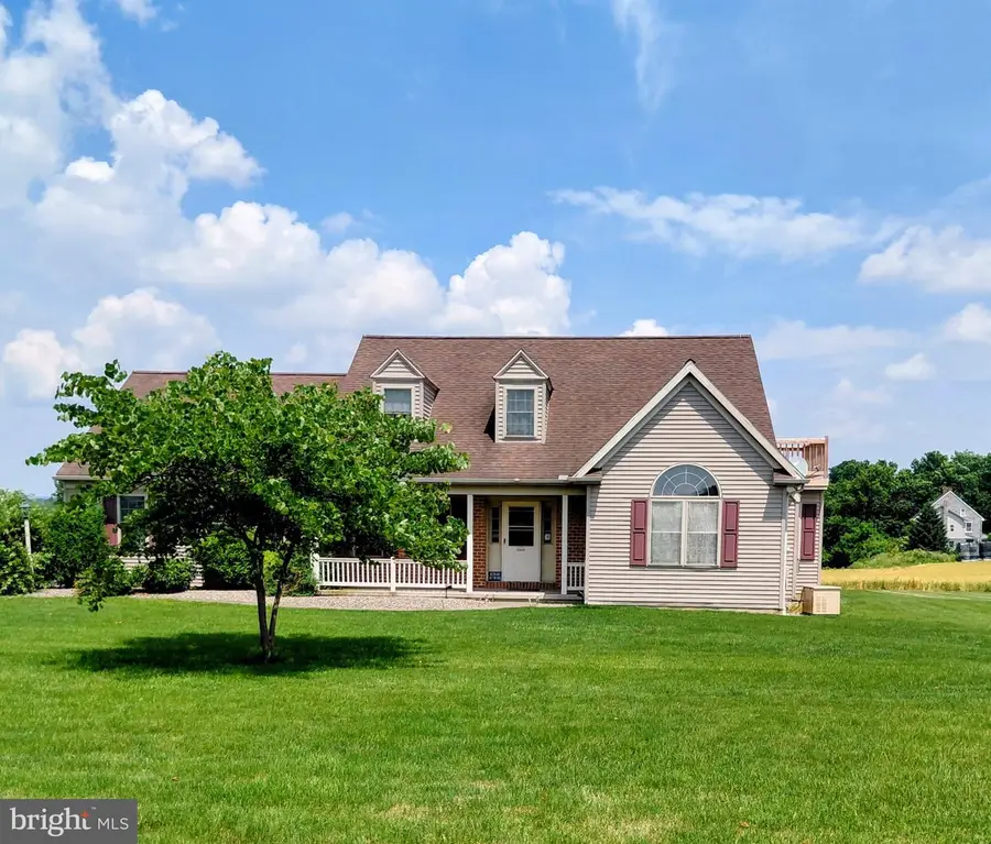 137 S Ronks Rd, Ronks, PA 17572 - #2