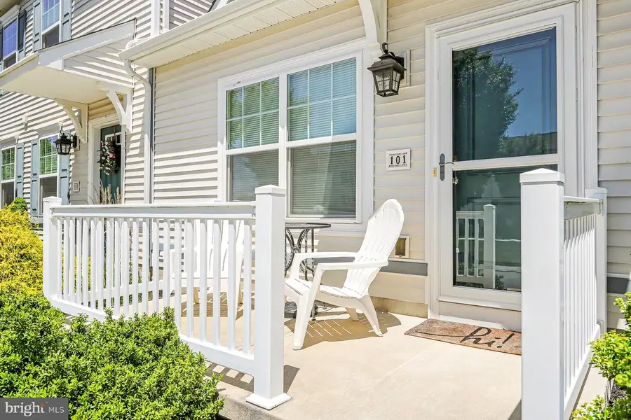 101 Bolton Cir, Willow Street, PA 17584 - #2