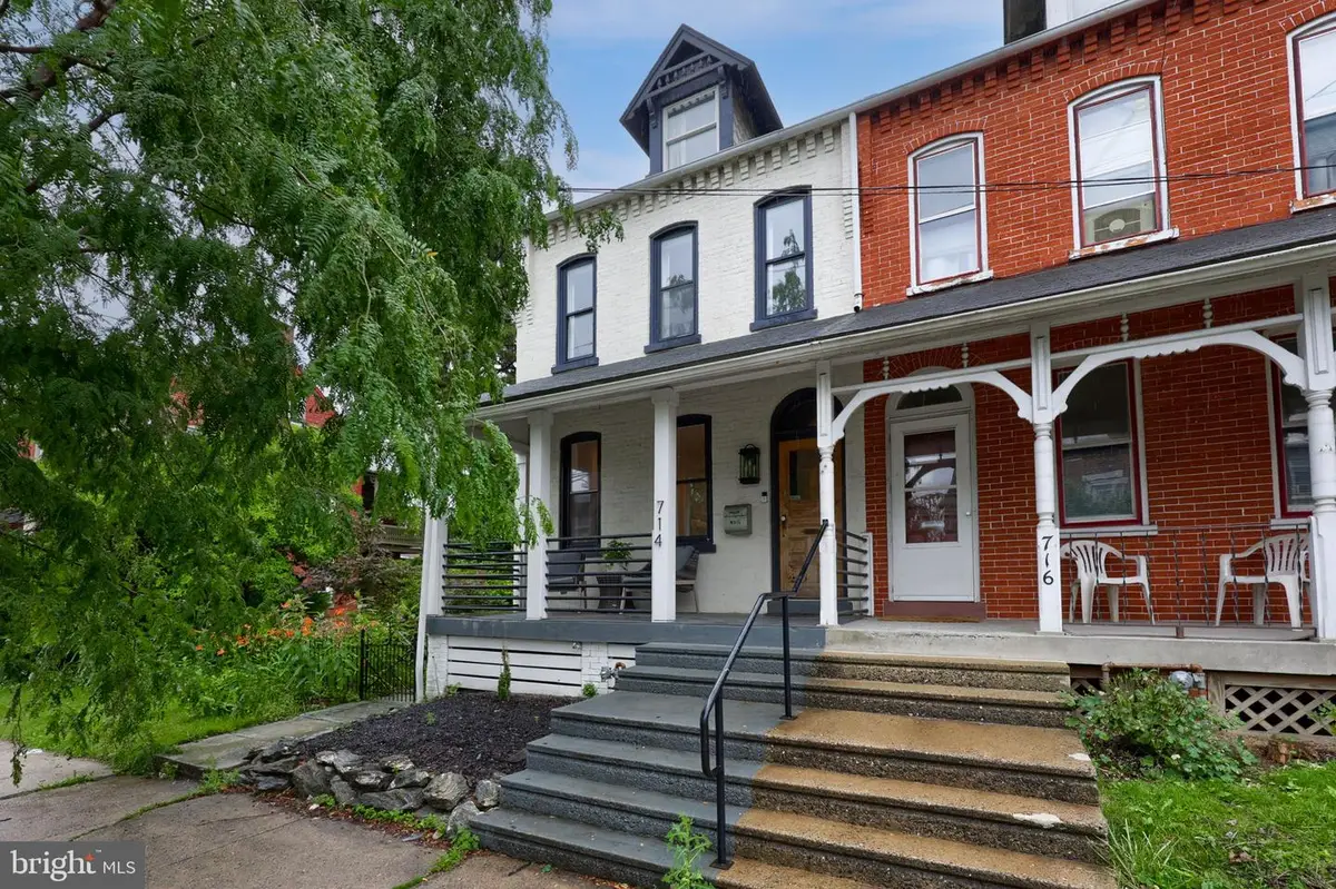 714 Manor St, Lancaster, PA 17603 - #1