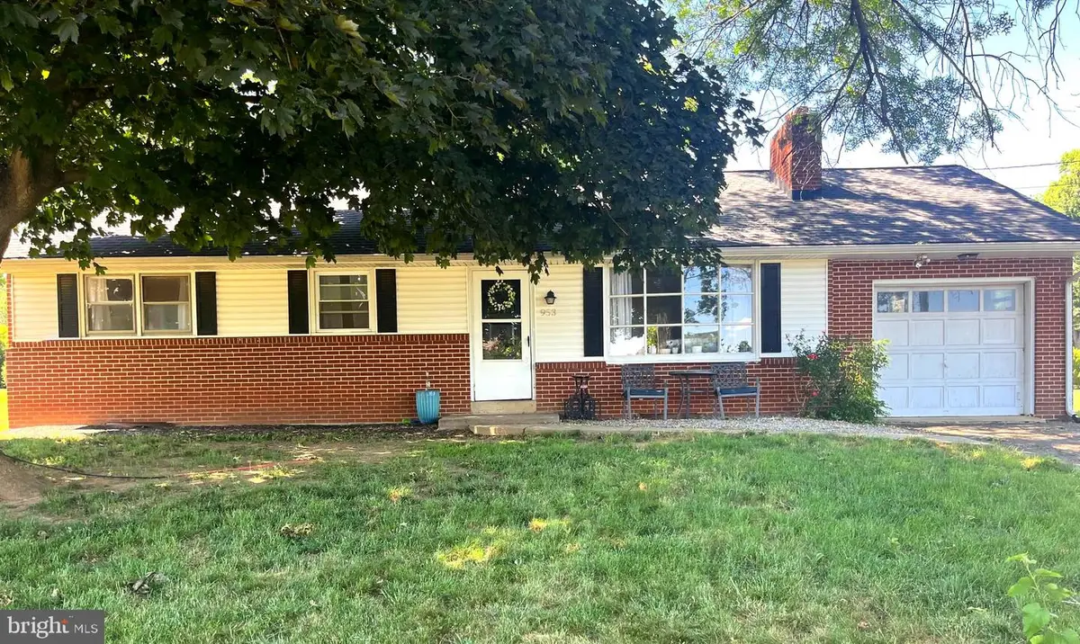 953 Ivy Dr, Lancaster, PA 17601 - #1