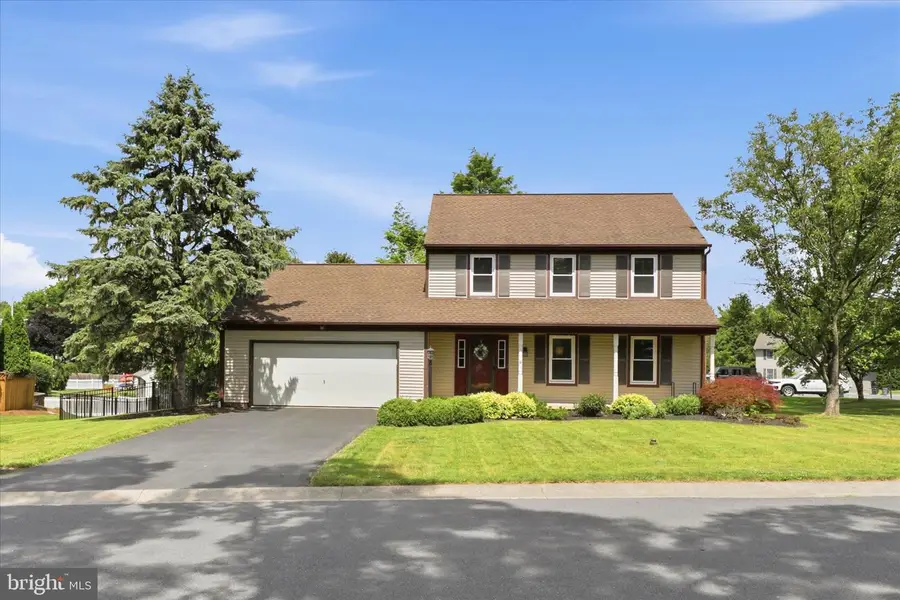 1313 Pennscott Dr, Landisville, PA 17538 - #2