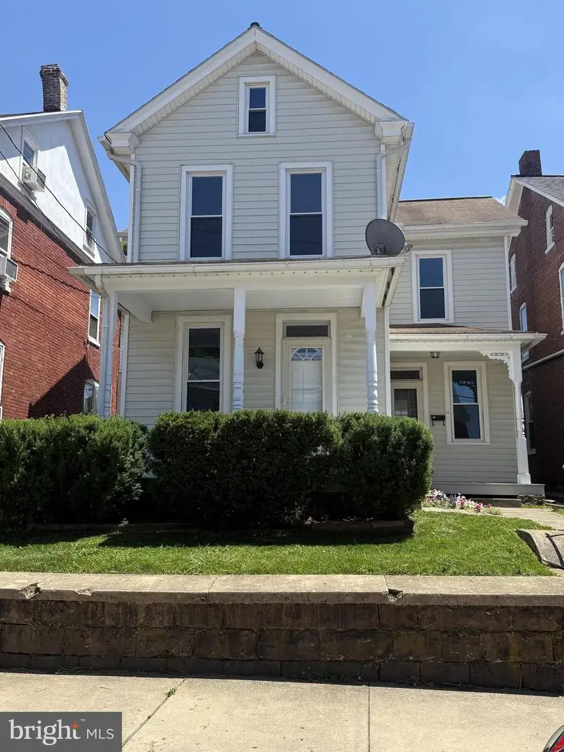 239 Washington Avenue, Ephrata, PA 17522 - #1