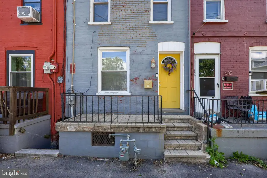 630 N Market St, Lancaster, PA 17603 - #3