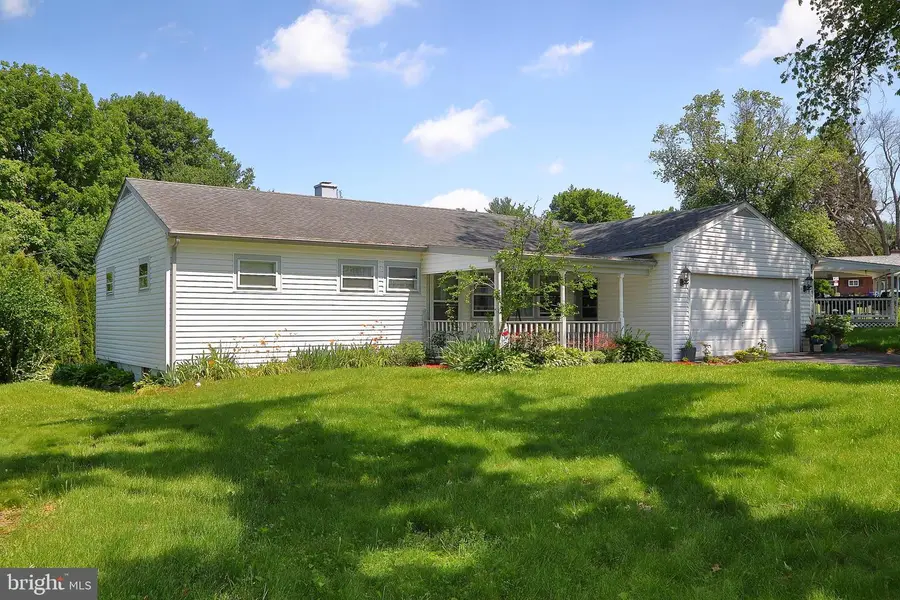 68 Pilgrim Dr, Lancaster, PA 17603 - #3