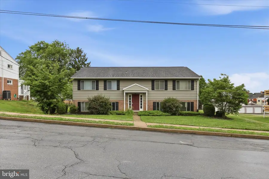 344 Maple St, Columbia, PA 17512 - #2