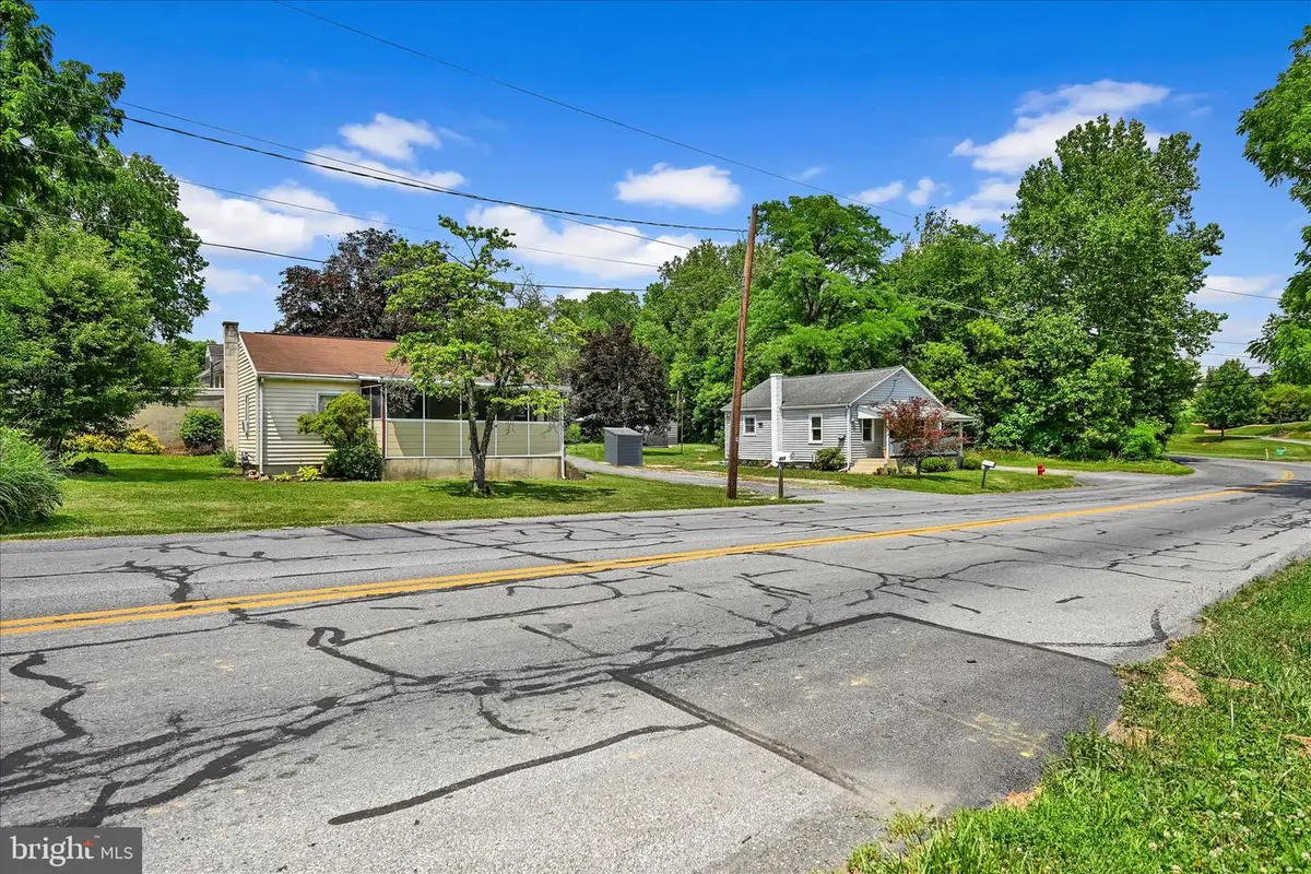 313-315 E Cottage Ave, Millersville, PA 17551 - #1