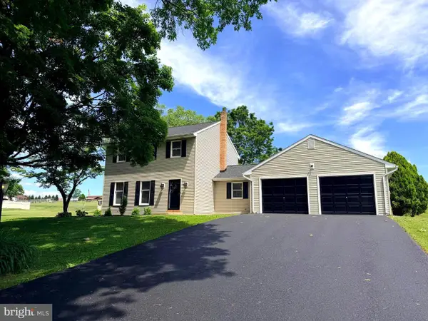23 Sherrard Dr, WILLOW STREET, PA 17584
