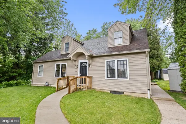 20 Clayton Ave, LANCASTER, PA 17602