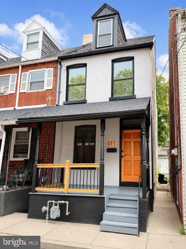 621 Lake St, Lancaster, PA 17603 - #1