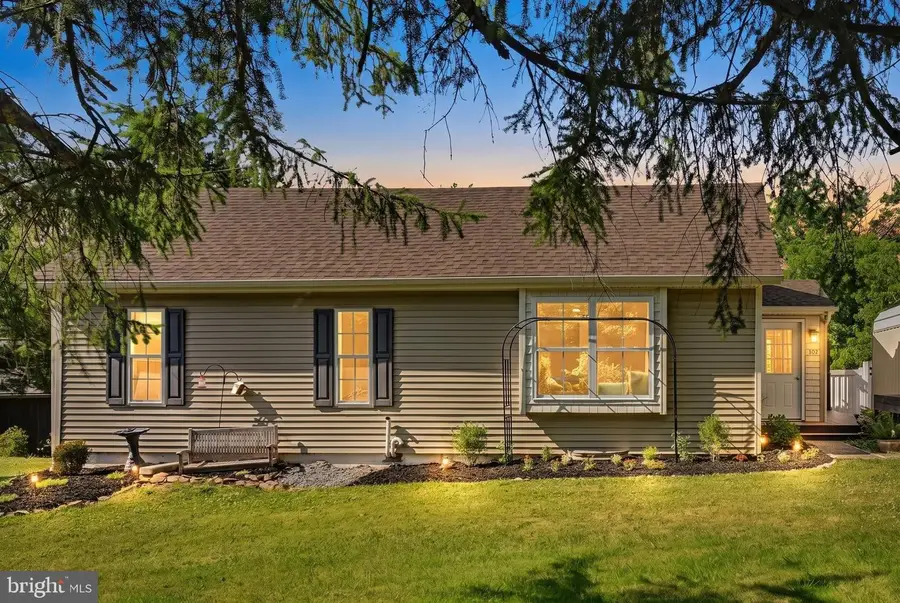 403 W 28th Division Hwy, Lititz, PA 17543 - #2