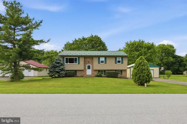 115 Meadowlark Ln, MOHNTON, PA 19540