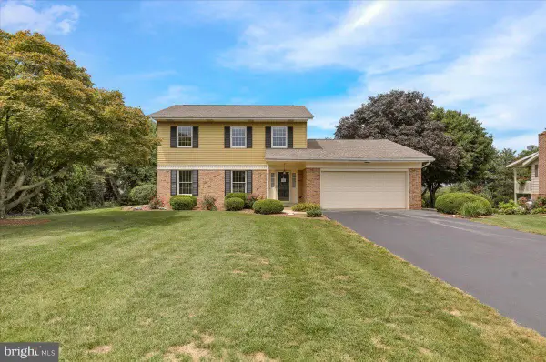 3170 Marian Dr, MANHEIM, PA 17545