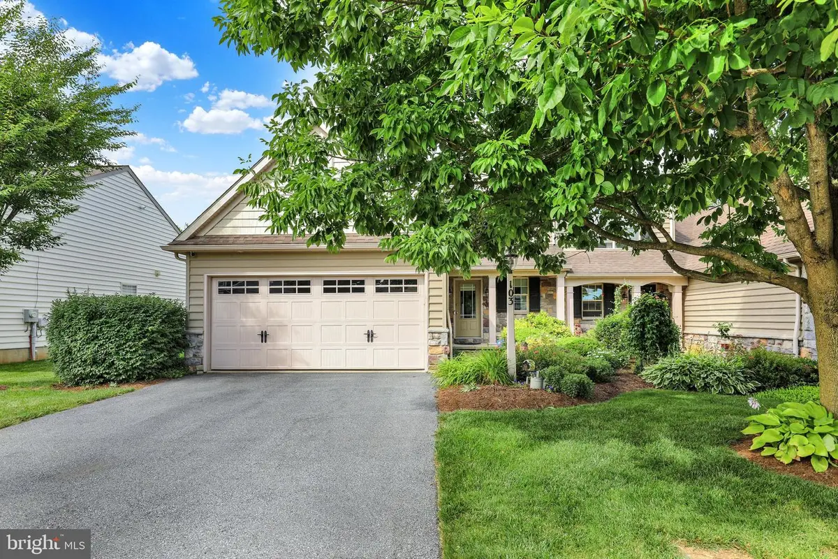 103 Goldenfield Dr, Lancaster, PA 17603 - #1