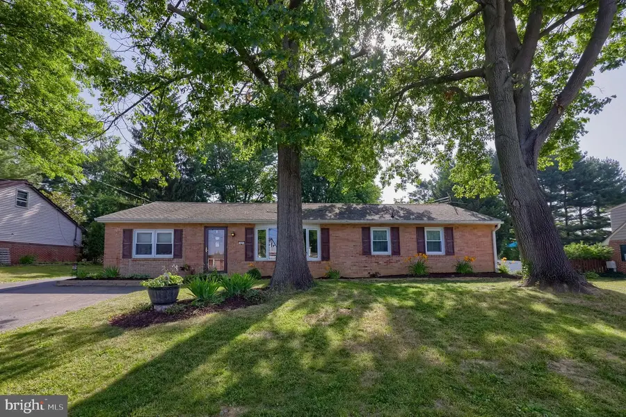57 Melvin Dr, Leola, PA 17540 - #3