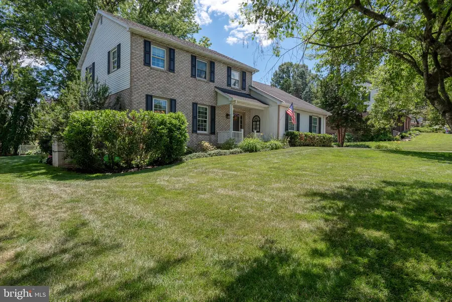 2658 Pinewood Rd, Lancaster, PA 17601 - #2