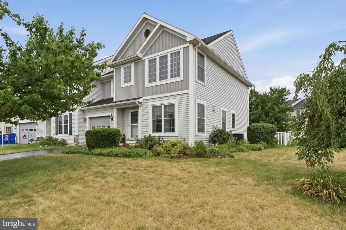 4339 Green Park Dr, Mount Joy, PA 17552 - #1