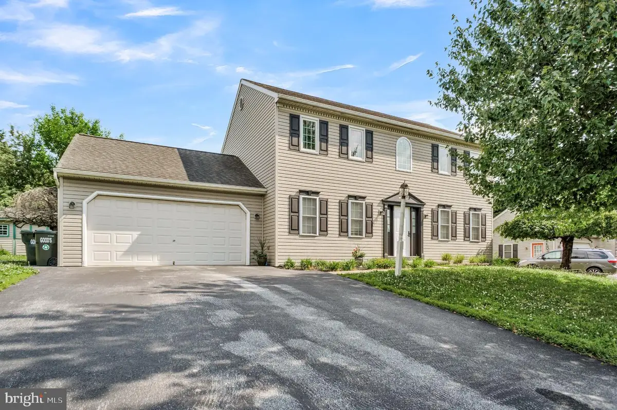 1279 Cedar Ave, East Earl, PA 17519 - #1