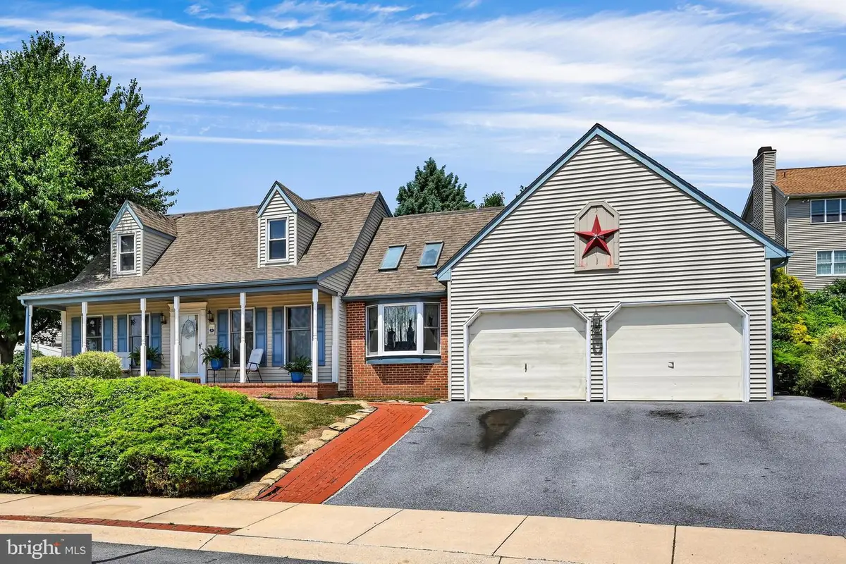 218 Mason Dr, Ephrata, PA 17522 - #1