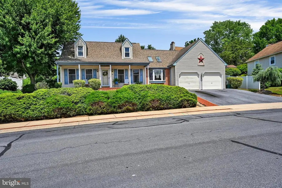 218 Mason Dr, Ephrata, PA 17522 - #3