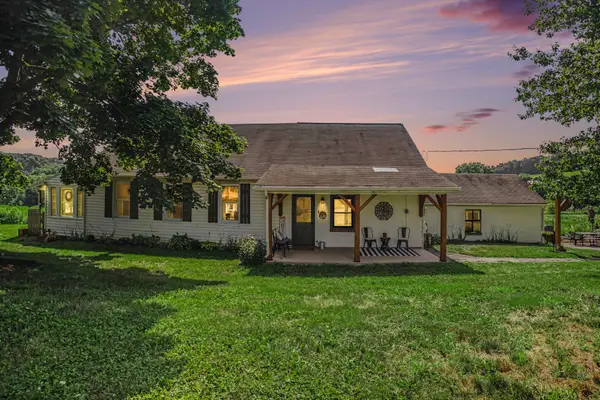 502 Creek Rd, CHRISTIANA, PA 17509