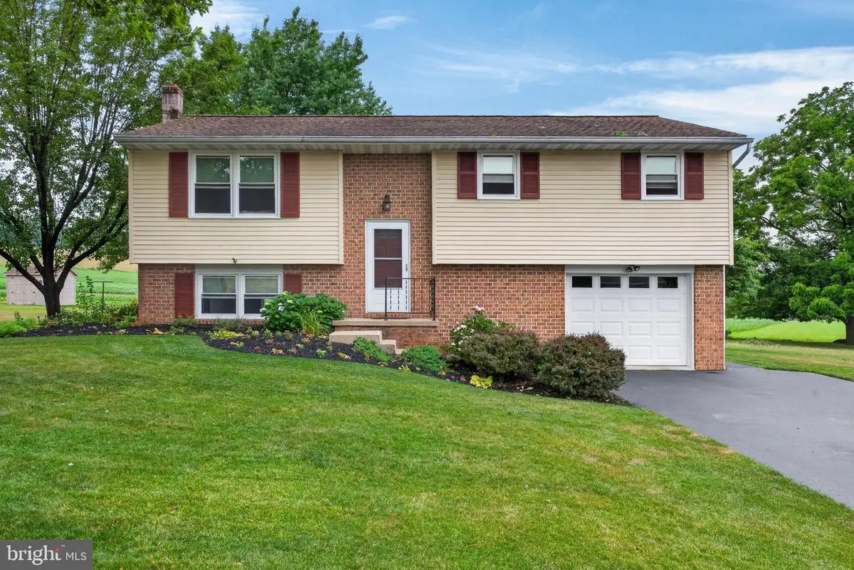 139 Brian Dr, Ephrata, PA 17522 - #1