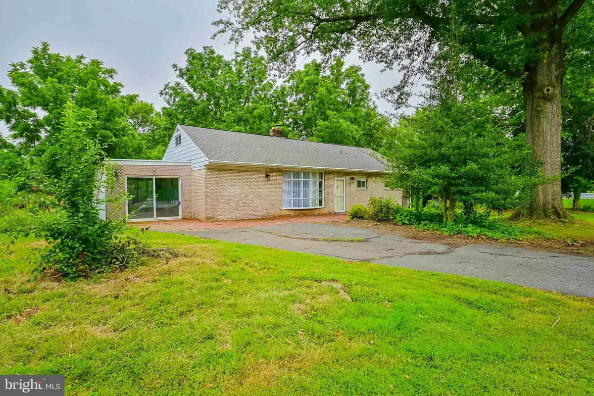 2 Gable Park Rd, Lancaster, PA 17603 - #1