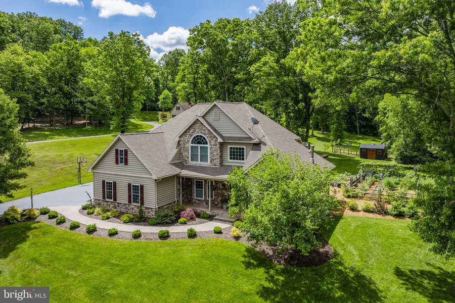 615 Blue Lake Rd, Denver, PA 17517 - #2