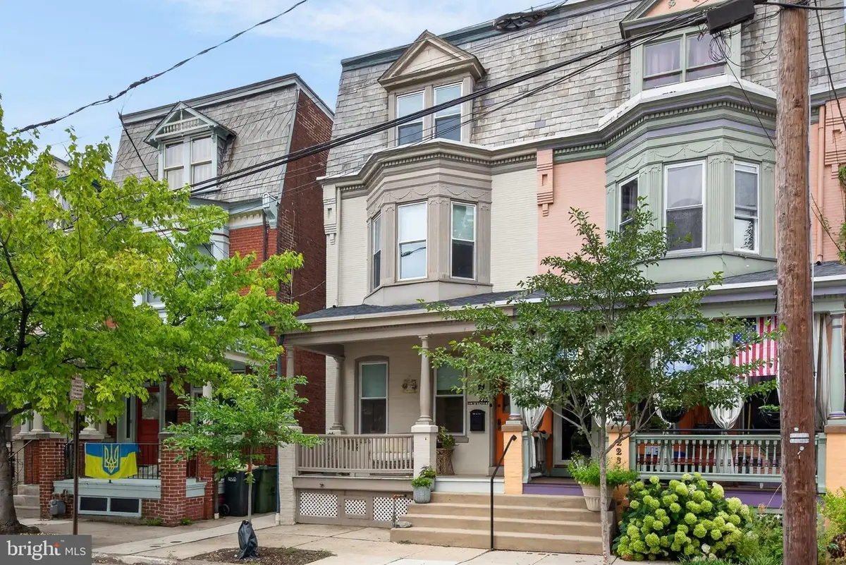 225 Elm St, Lancaster, PA 17603 - #1