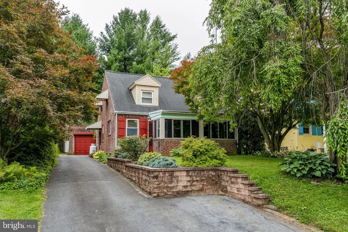 1612 Ridgeview Ave, Lancaster, PA 17603 - #1