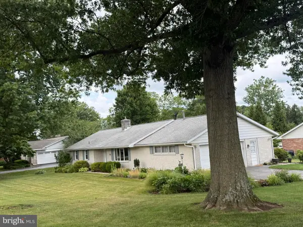 1007 Bear Creek Rd, ELIZABETHTOWN, PA 17022