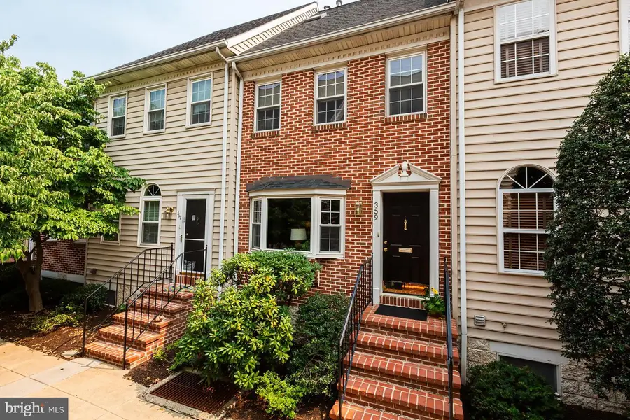 359 N Arch St, Lancaster, PA 17603 - #2