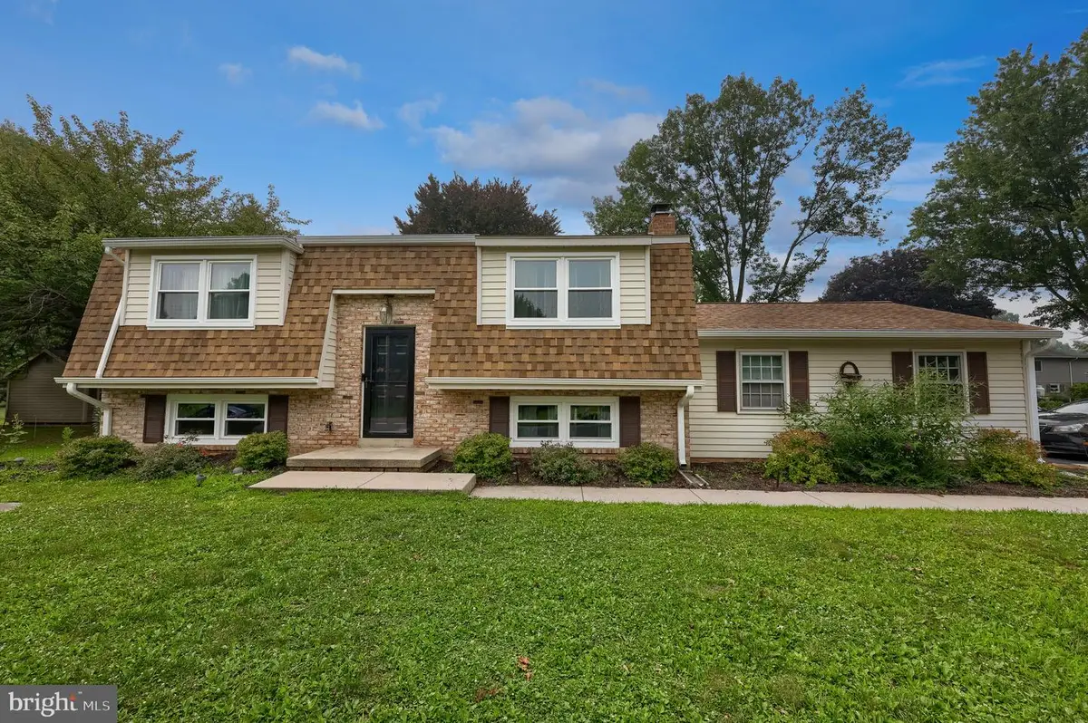 33 Country Side Ln, Leola, PA 17540 - #1