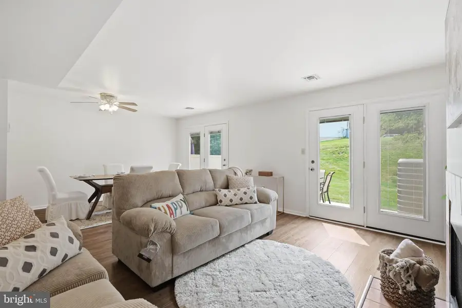 144 Pinnacle Point Dr, Lancaster, PA 17601 - #2